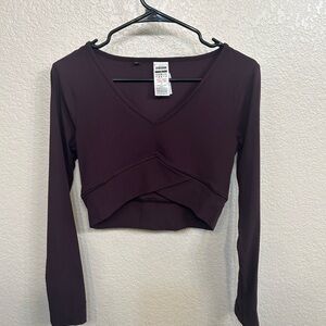 Gymshark Women's Cropped Long Sleeve V-Neck Top — Plum